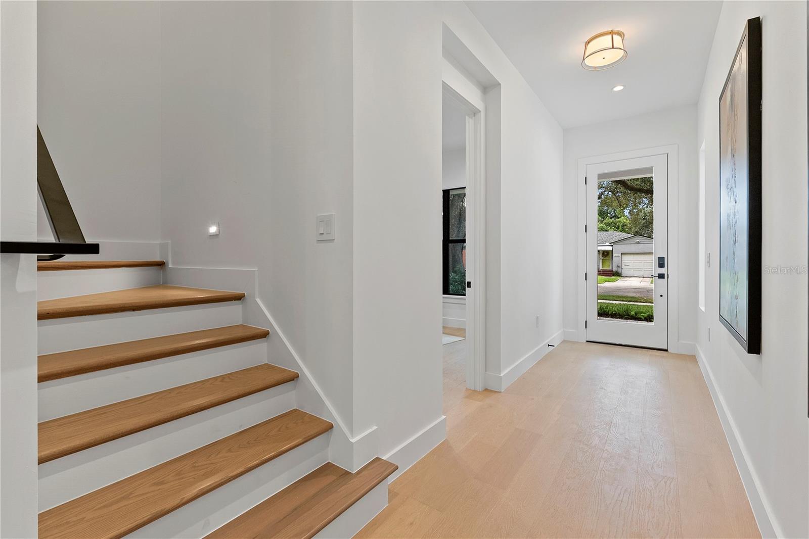 2931 HELEN AVENUE photo 2