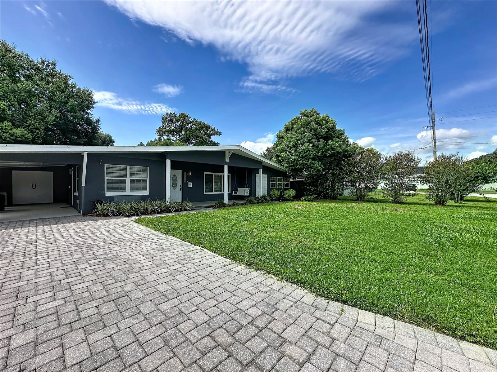 3210 RENLEE PLACE photo 2