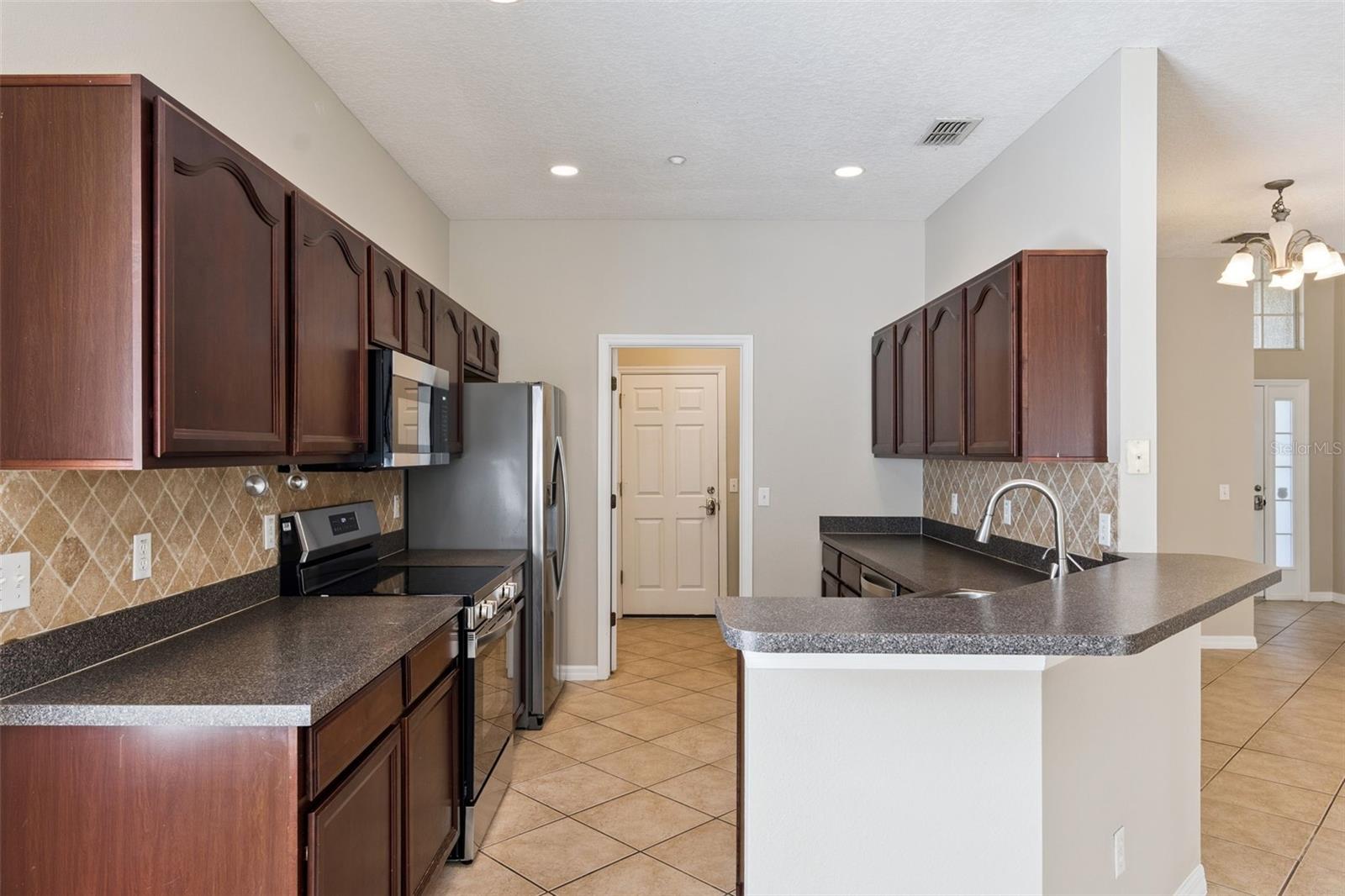 9957 CYPRESS VINE DRIVE photo 5
