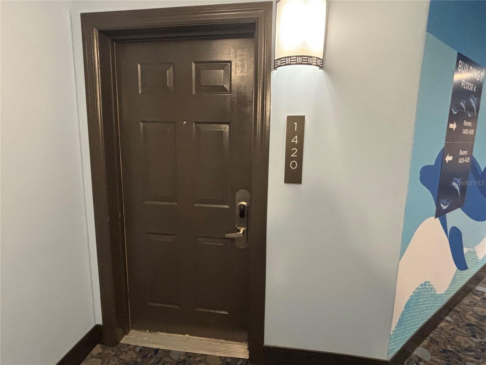 14501 GROVE RESORT AVENUE #1420 photo 3