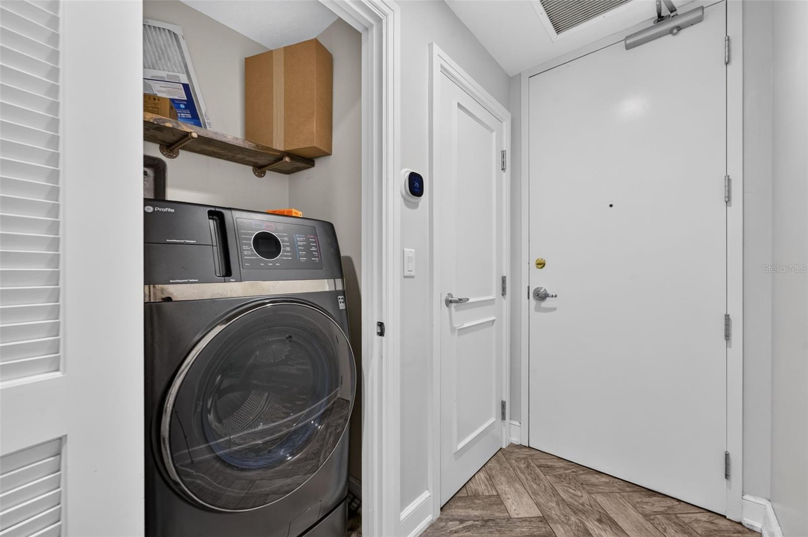 101 S EOLA DRIVE #1016 photo 3