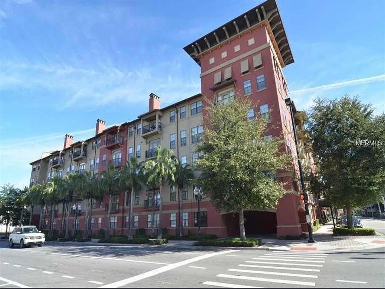 911 N ORANGE AVENUE