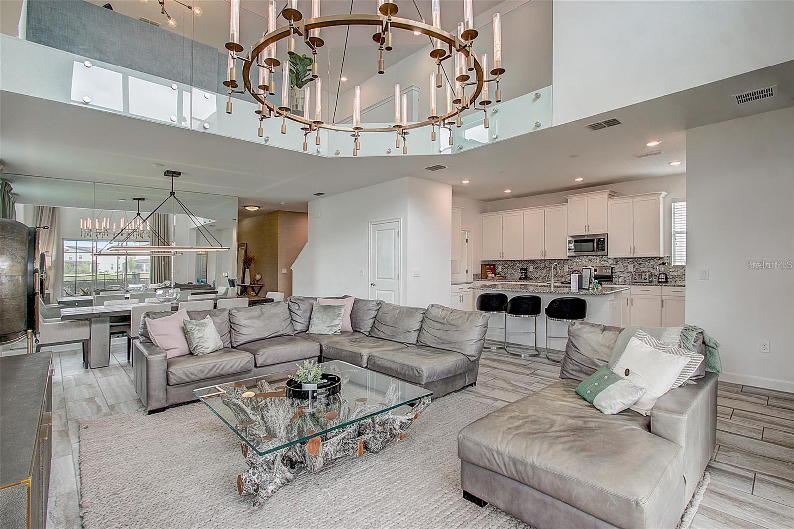 4761 Kings Castle Circle — photo 6 of 50