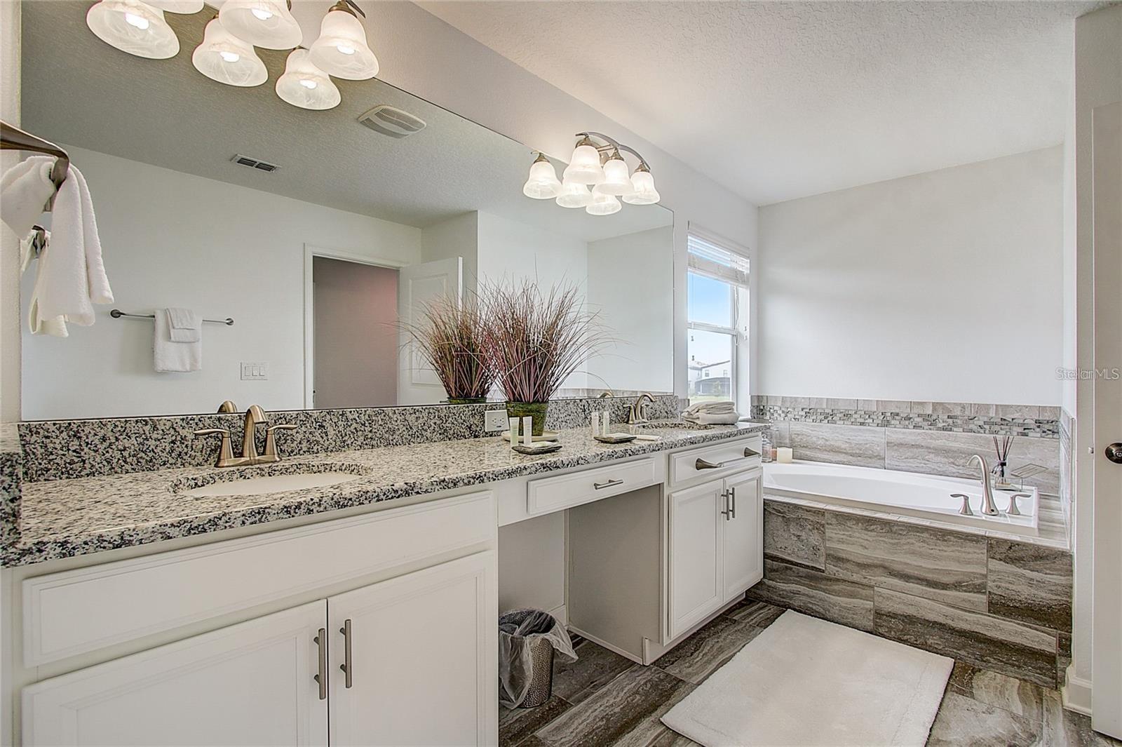 4761 Kings Castle Circle — photo 27 of 50