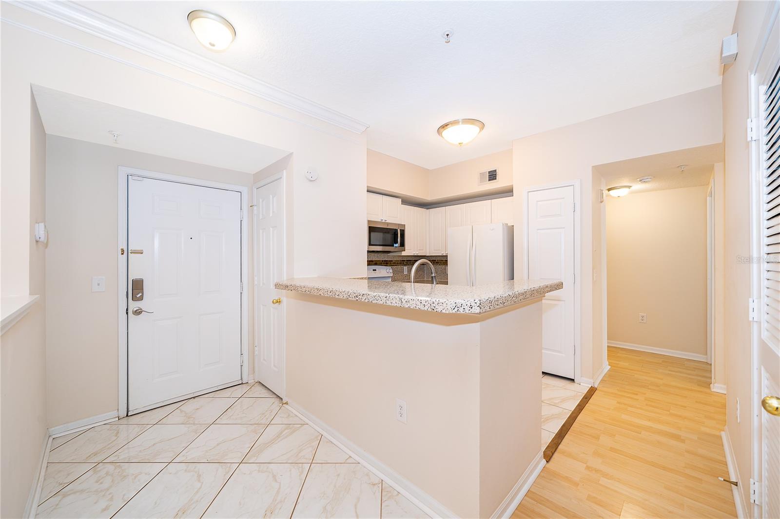 315 GRAND MAGNOLIA AVENUE #207 photo 4