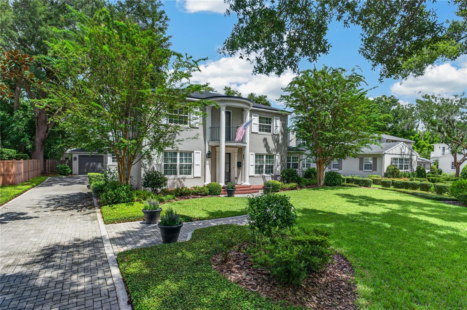 1137 COUNTRY CLUB DRIVE photo 3