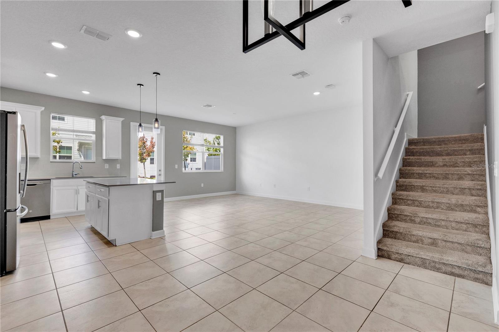 2920 Title Street — photo 3 of 33