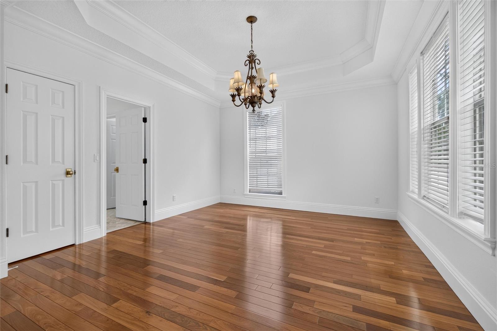 617 TEAL AVENUE photo 3