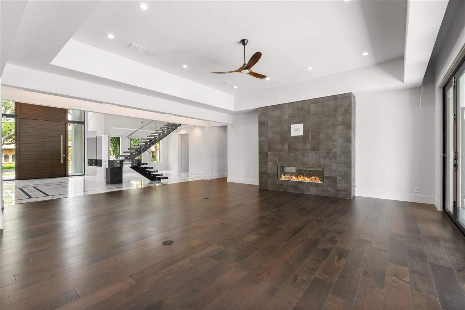 5373 ISLEWORTH COUNTRY CLUB DRIVE photo 5
