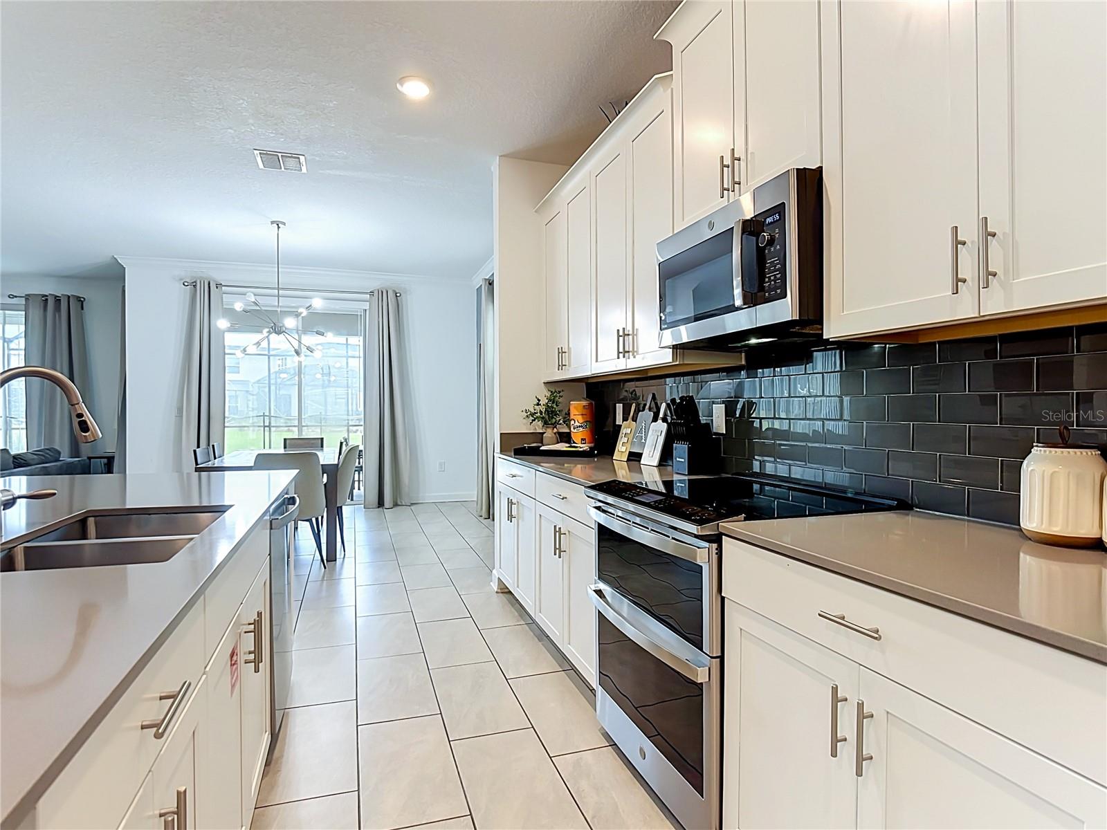2912 Protagonist Street — photo 7 of 60