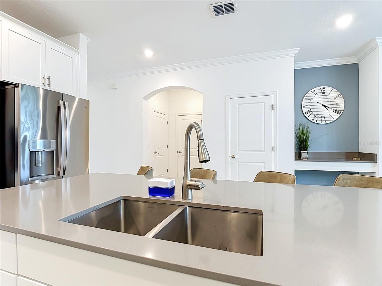 2912 Protagonist Street — photo 9 of 60