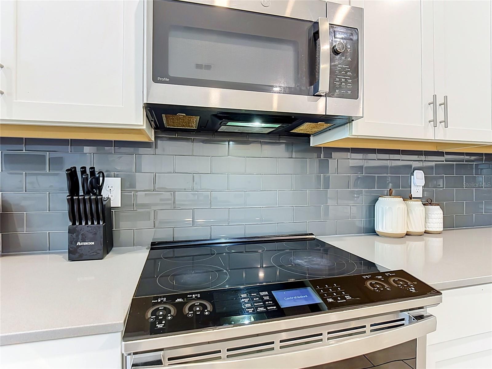 2912 Protagonist Street — photo 10 of 60
