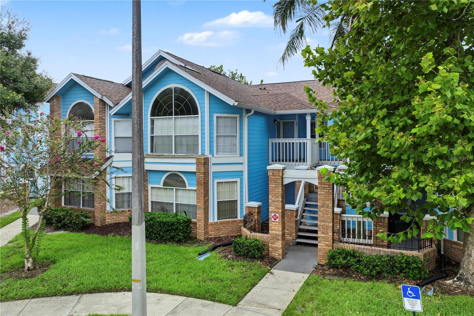 2751 N POINCIANA BOULEVARD #32 photo 2