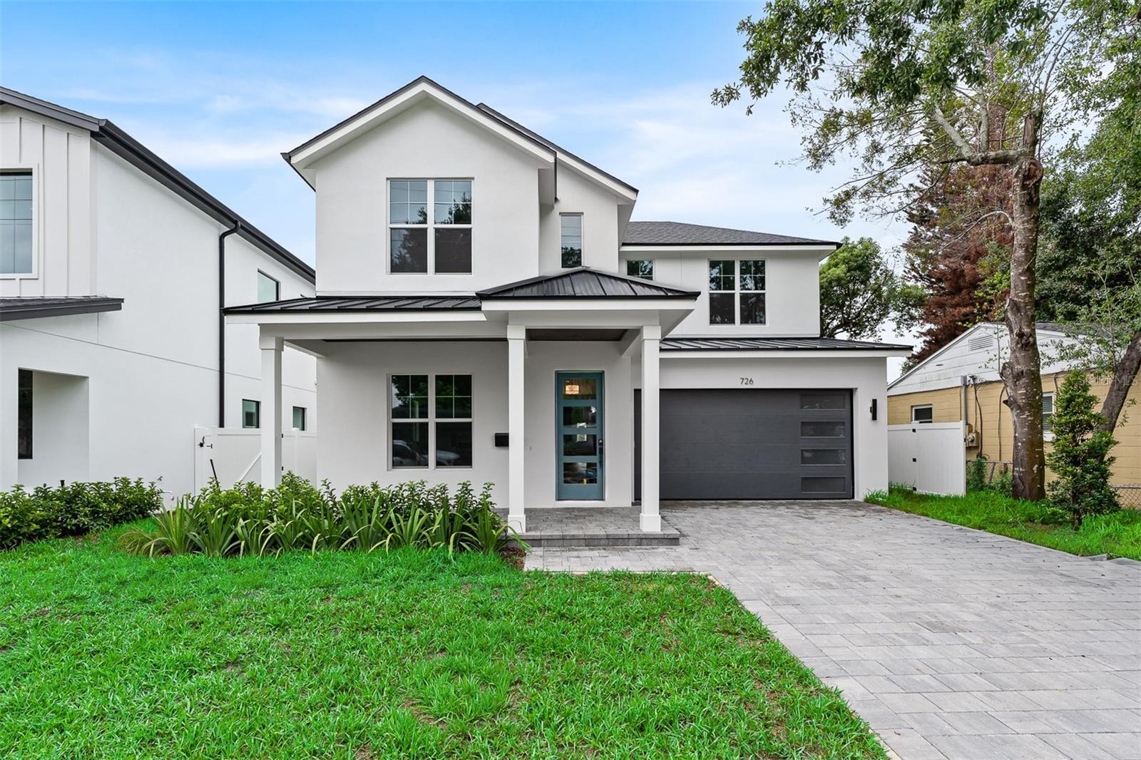 726 GOLFVIEW STREET
