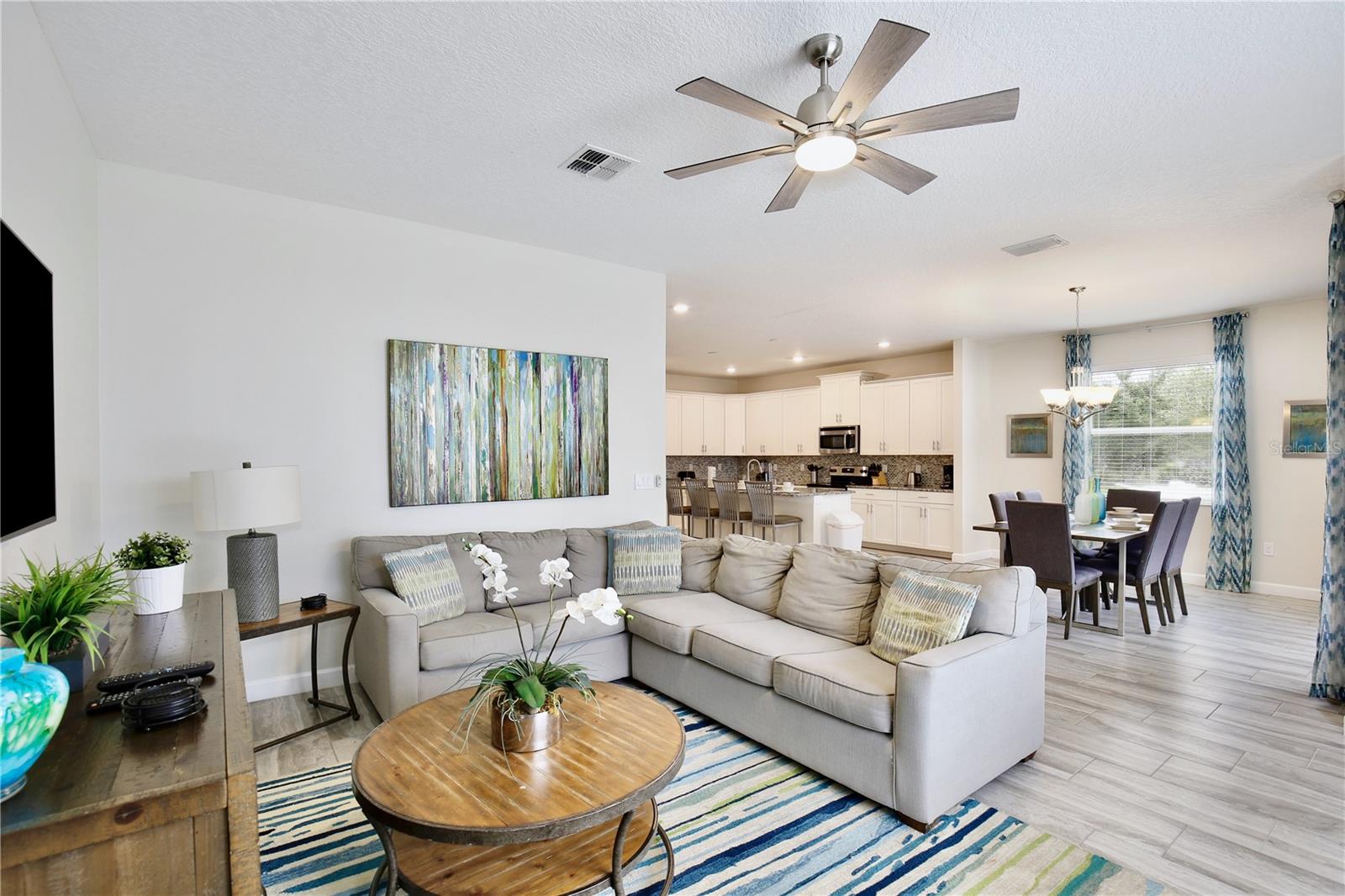 4710 Kings Castle Circle — photo 23 of 60