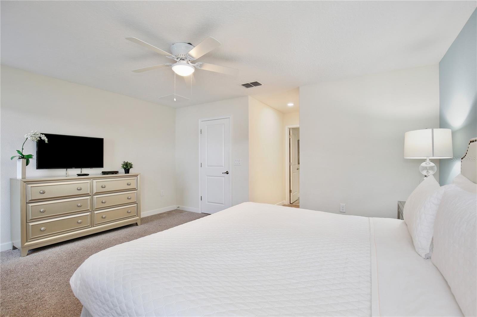 4710 Kings Castle Circle — photo 39 of 60