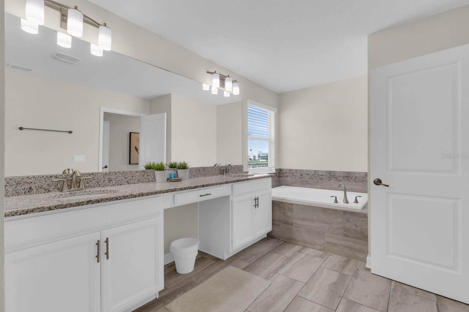 4733 Kings Castle Circle — photo 16 of 46
