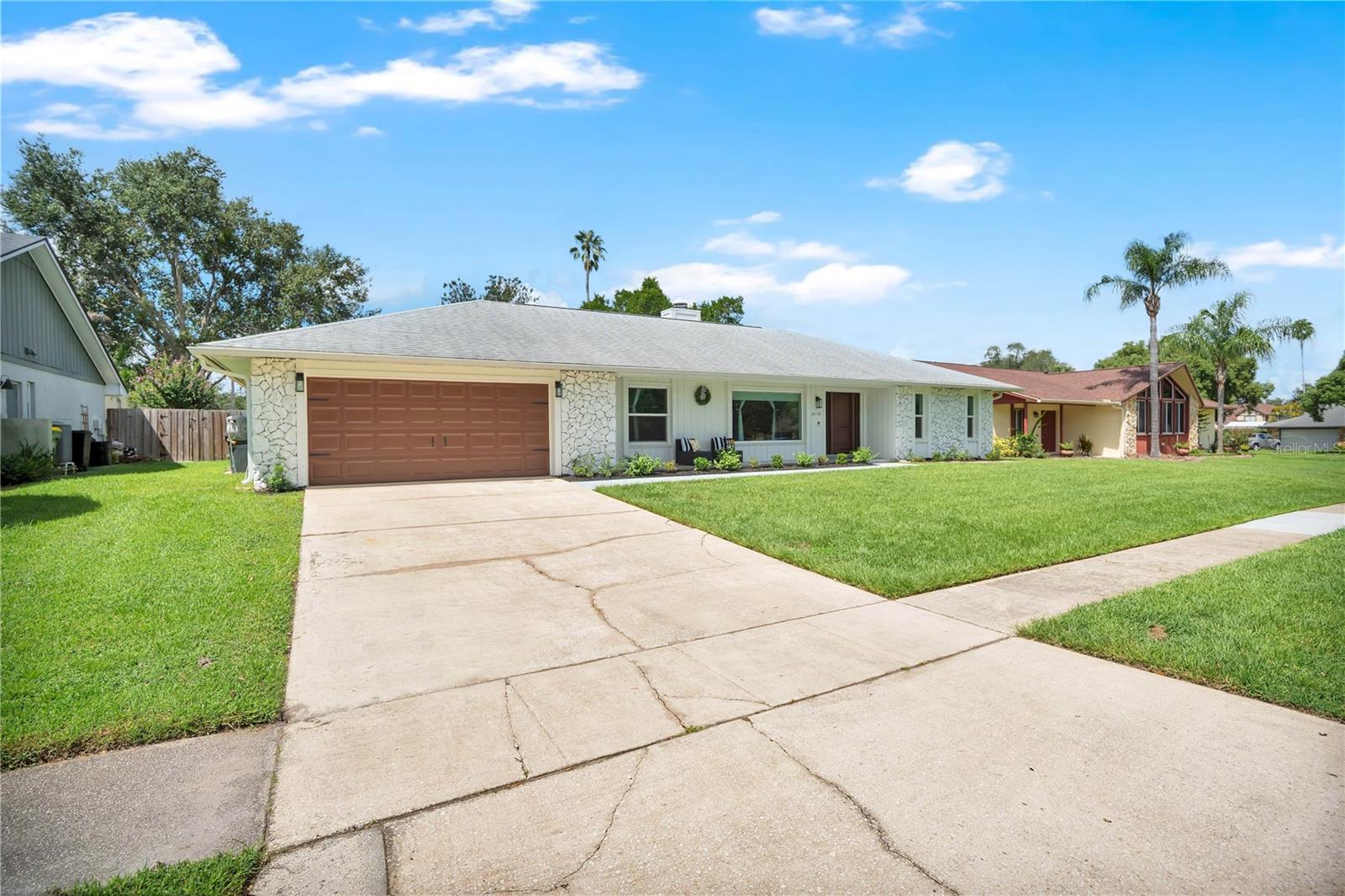 6610 ORANGE KNOLL DRIVE photo 2