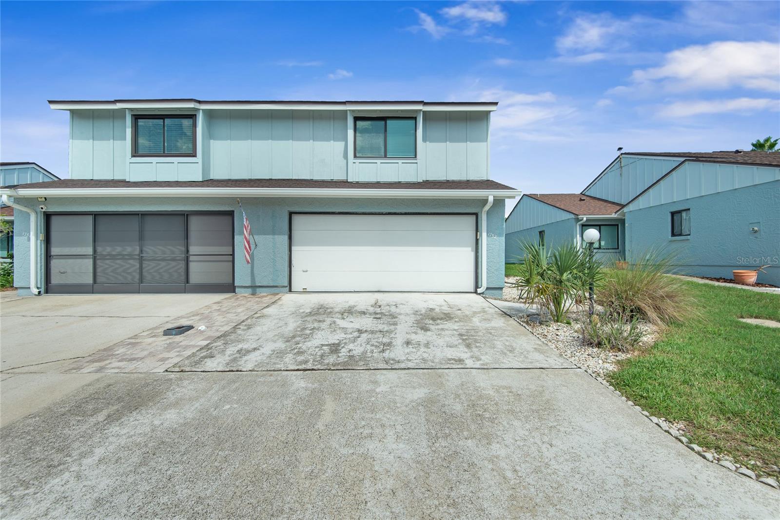 1752 WINDSONG CIRCLE photo 2