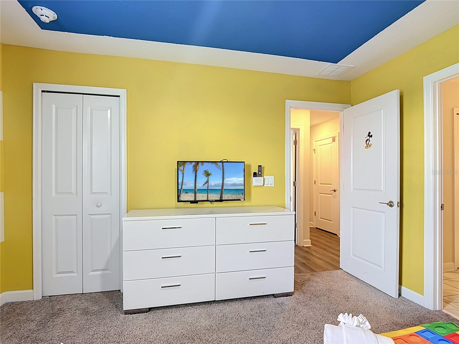 2925 Fable Street — photo 14 of 60