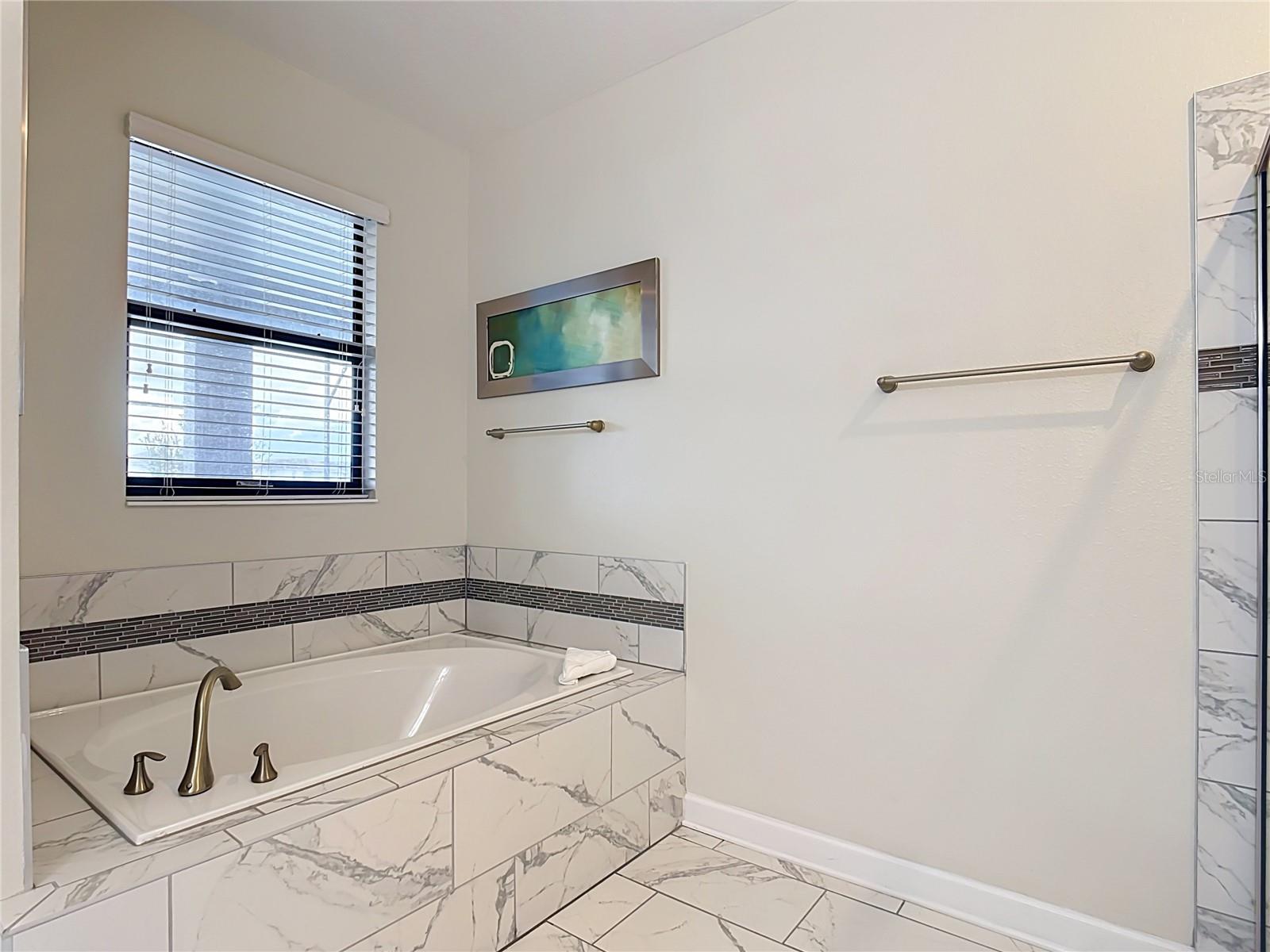 2925 Fable Street — photo 37 of 60