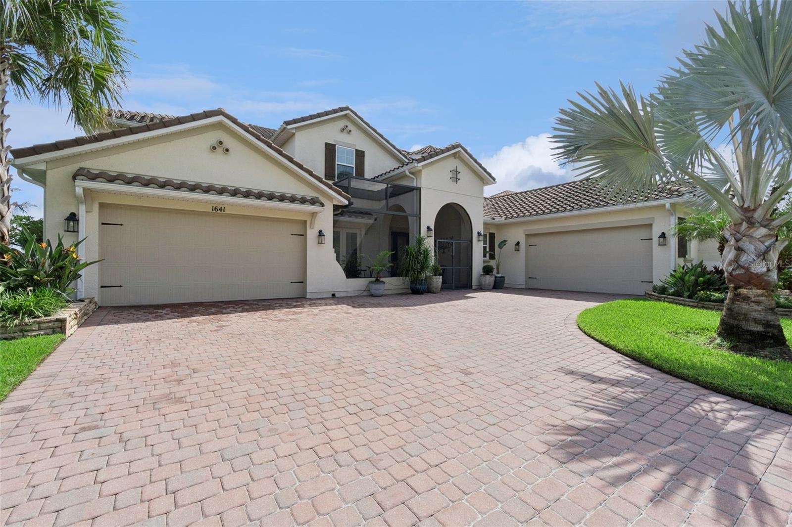 1641 GATEWAY LANE photo 2