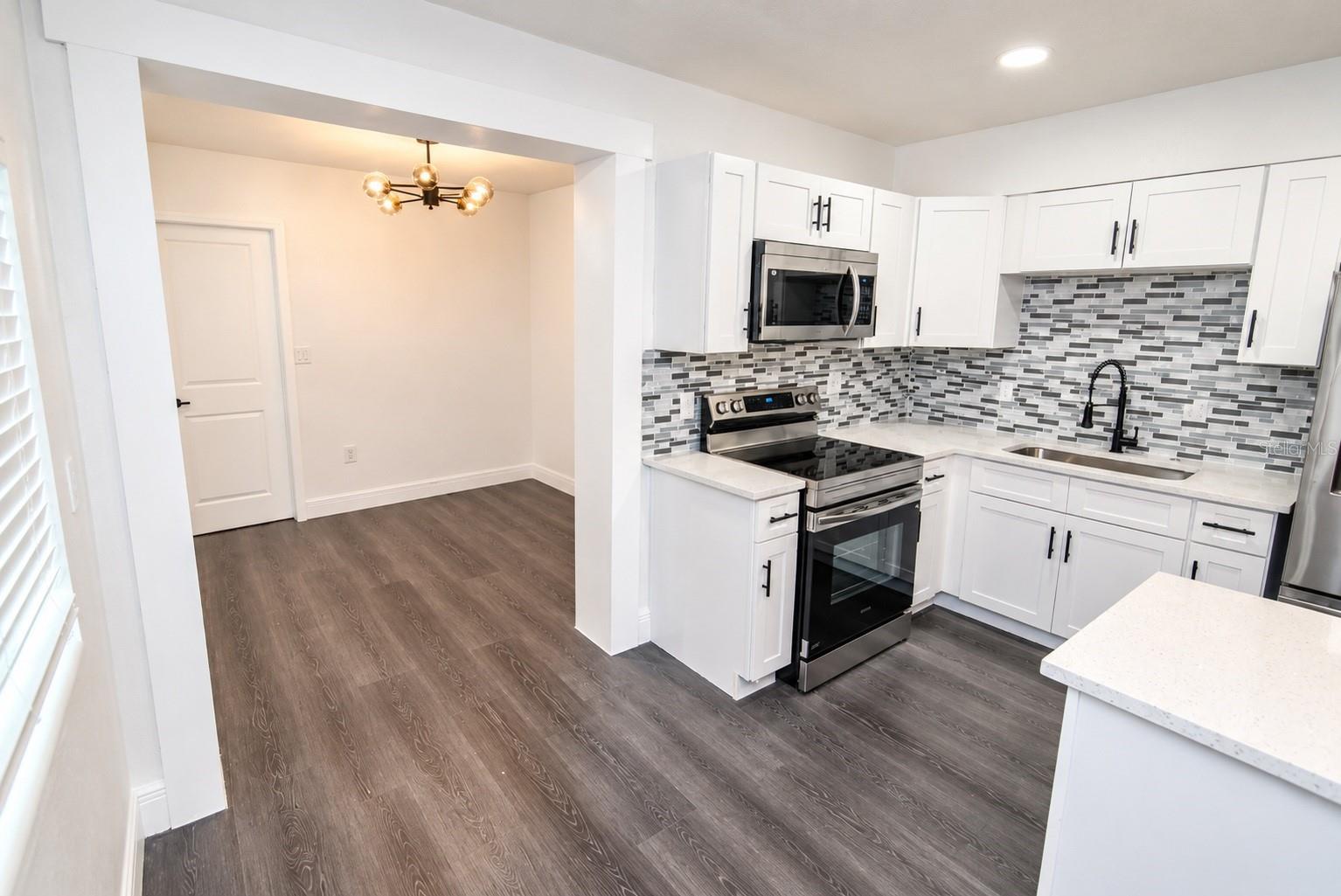 3942 WELLS STREET N photo 3