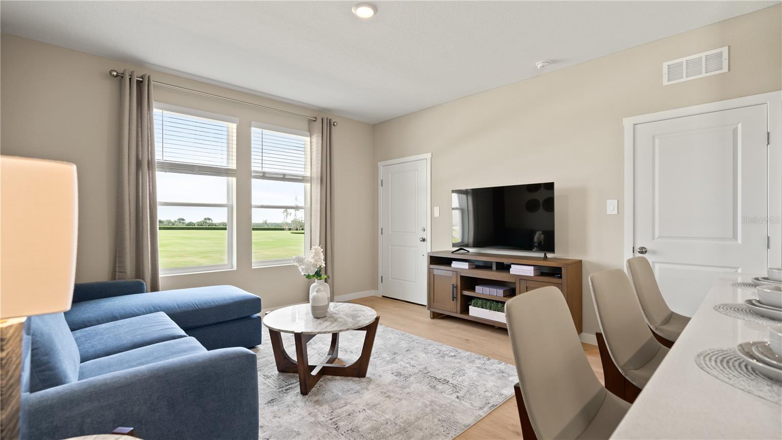 4157 EASTMINSTER ROAD photo 5