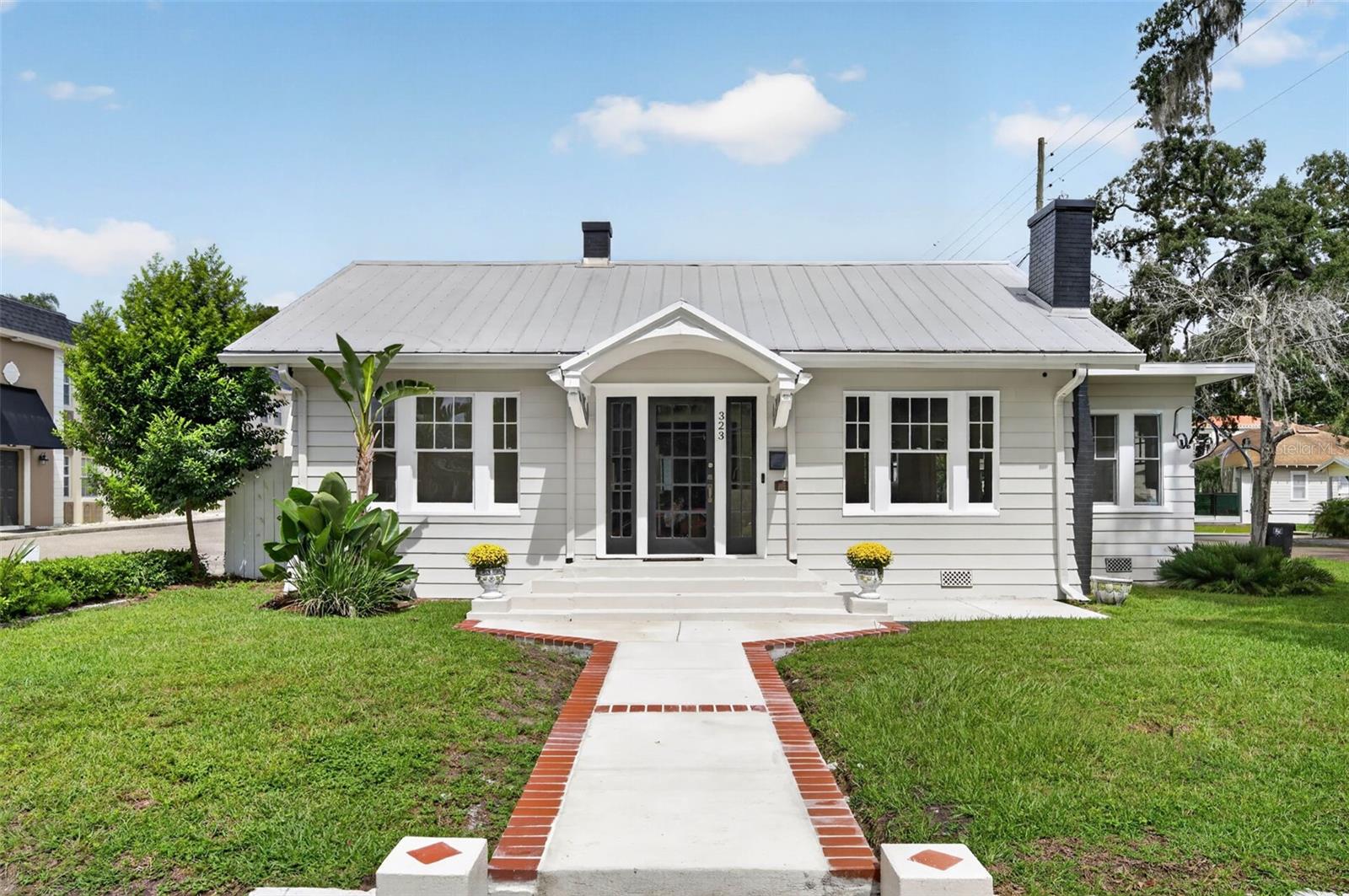323 E AMELIA STREET