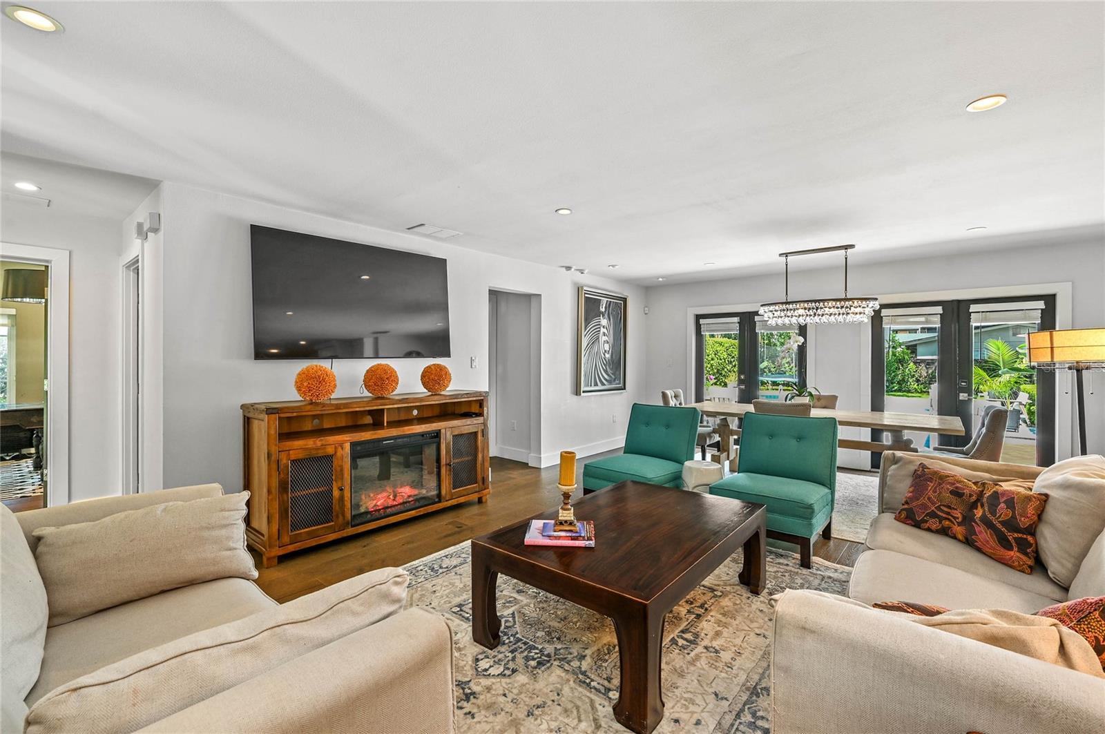 1271 PALMER AVENUE photo 4