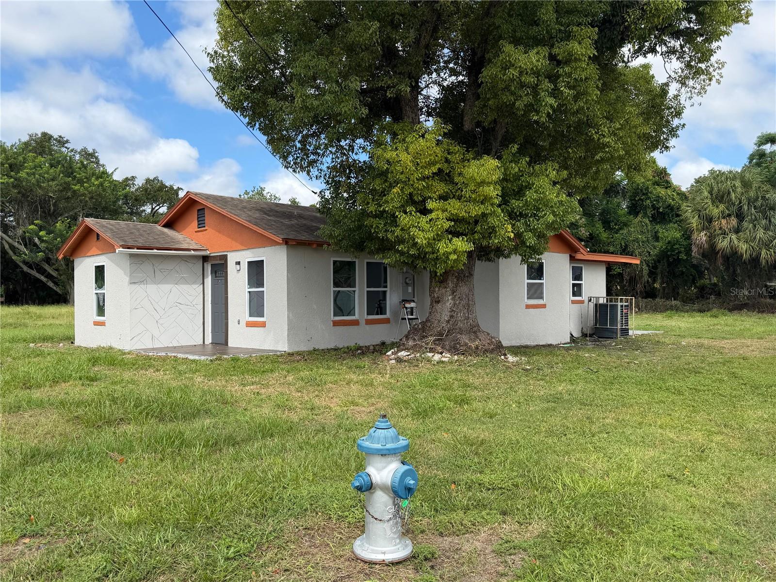 701 23RD STREET photo 3