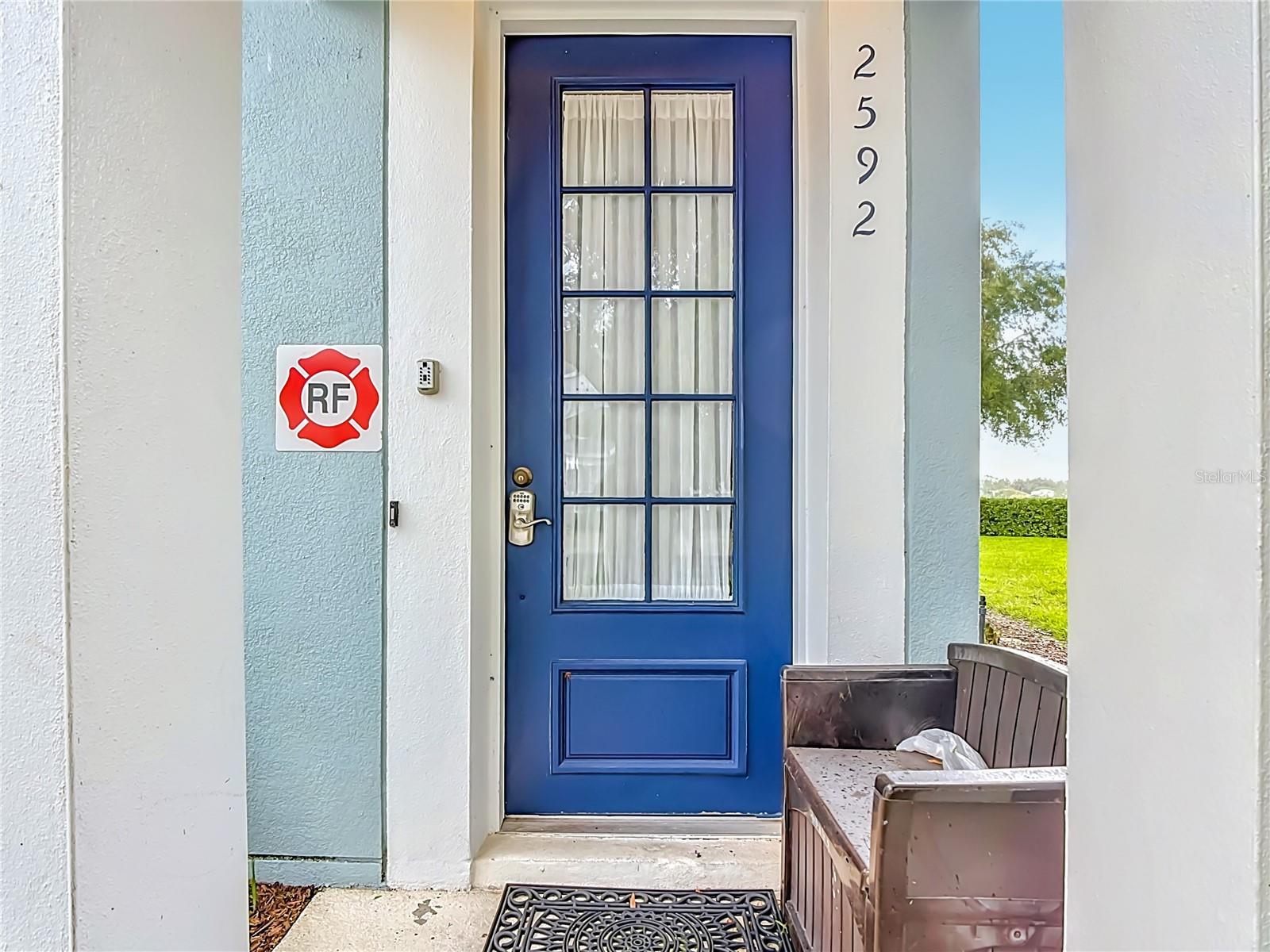 2592 Maneshaw Lane — photo 3 of 60