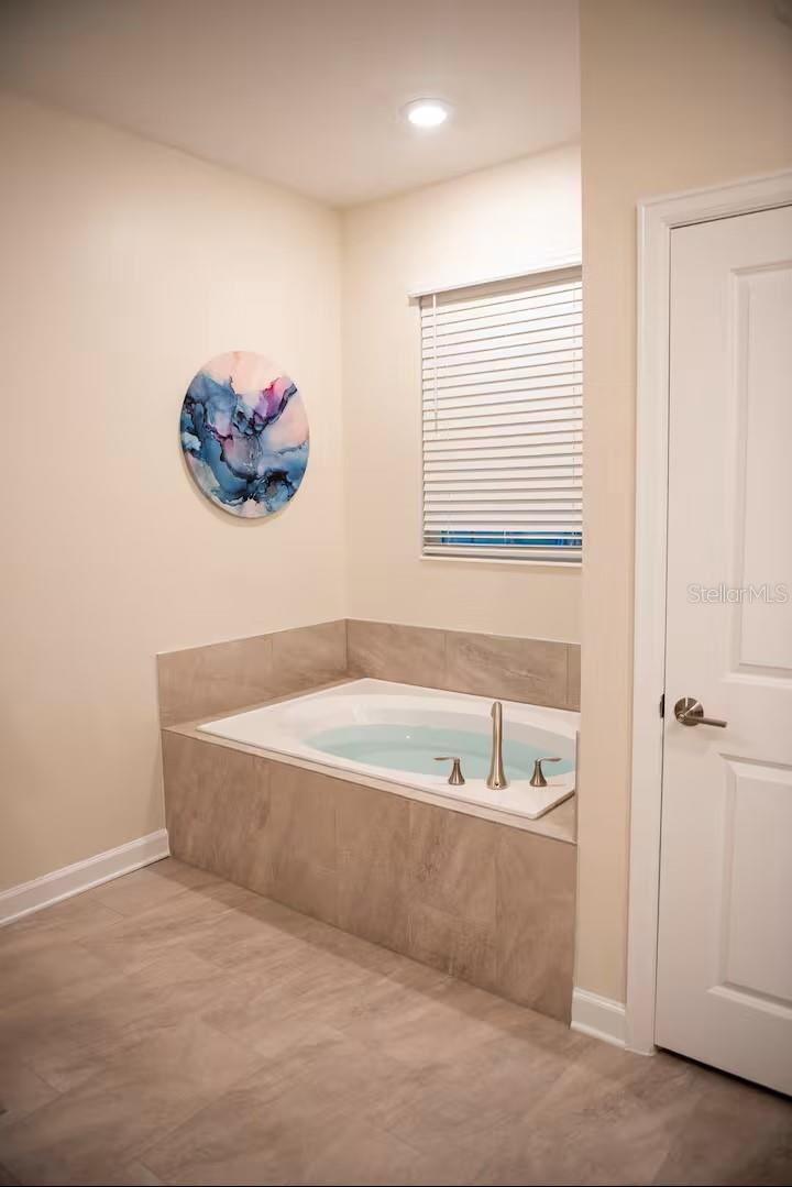 2860 Bookmark Drive — photo 10 of 45