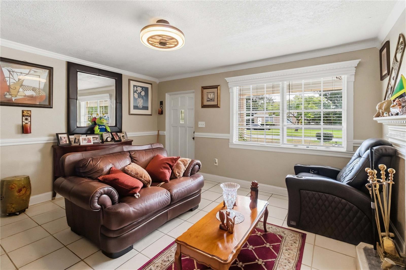 1530 GUINYARD WAY photo 5