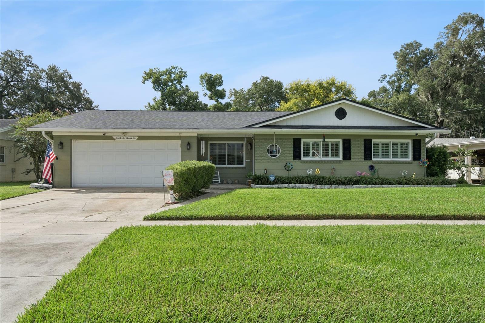 2222 E HARDING STREET photo 2