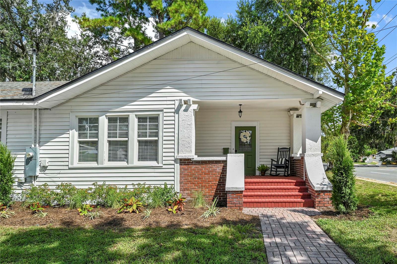 1 E PRINCETON STREET photo 2
