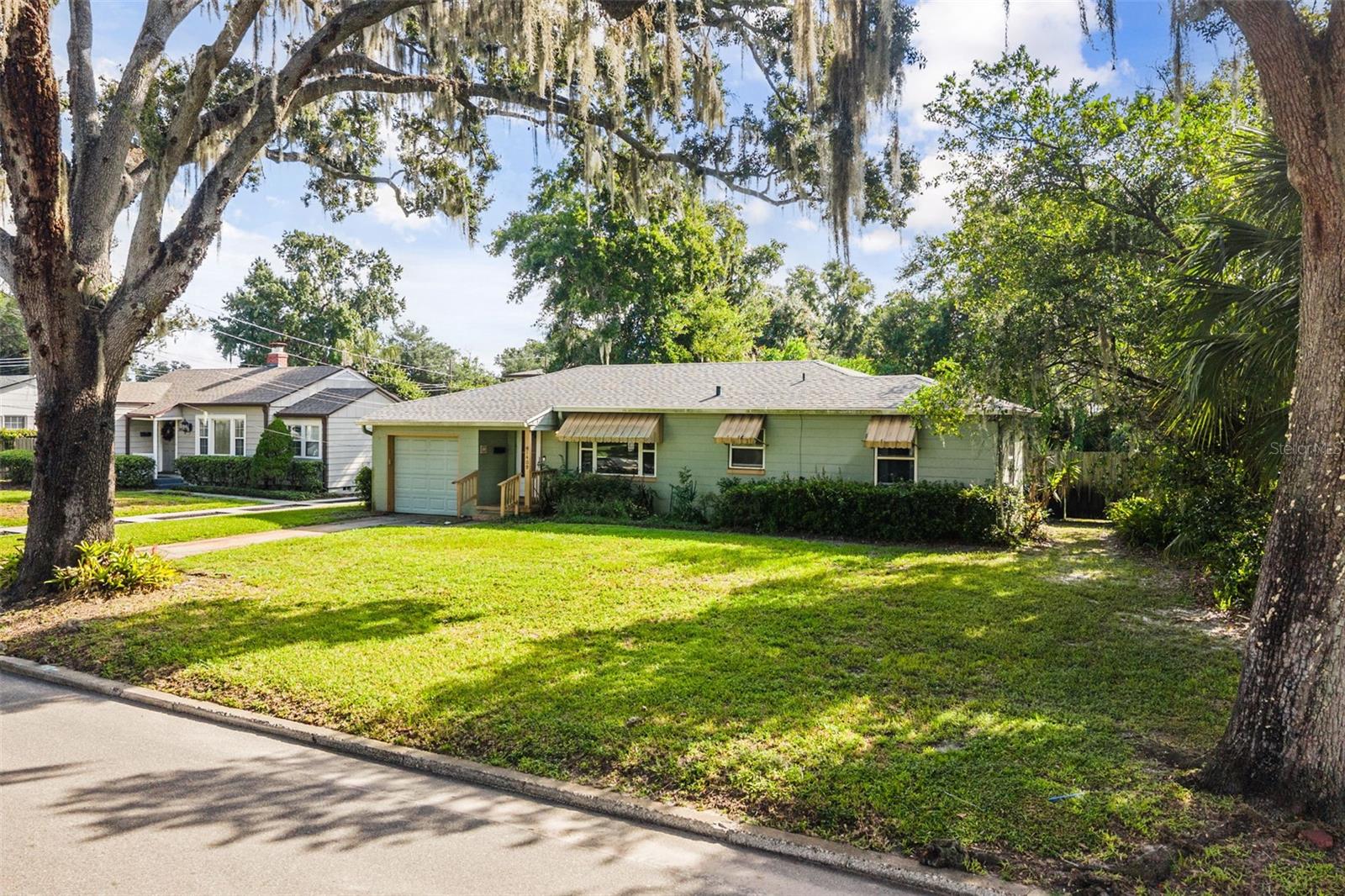1409 N WESTMORELAND DRIVE