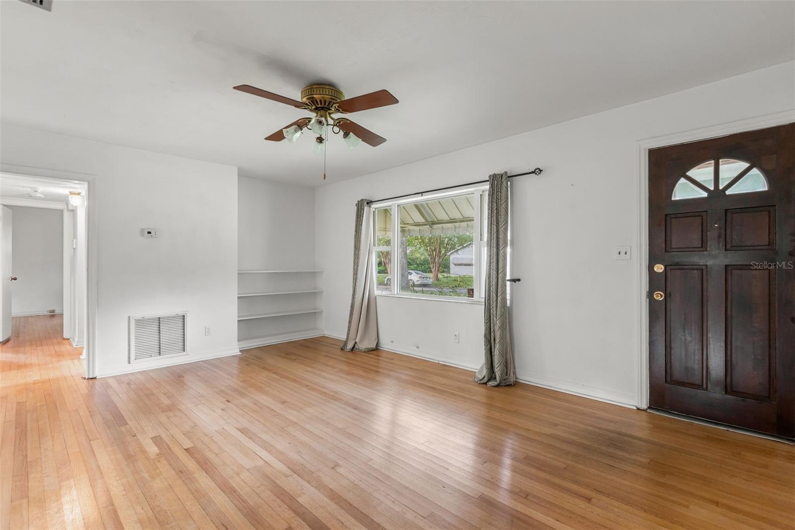 1409 N WESTMORELAND DRIVE photo 5