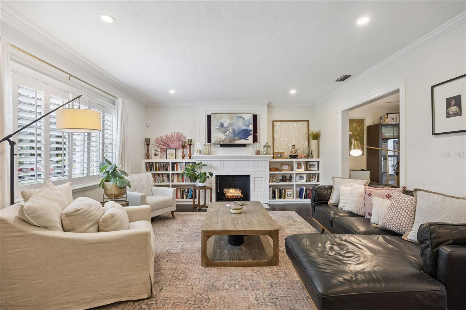 1103 W HARVARD STREET photo 4