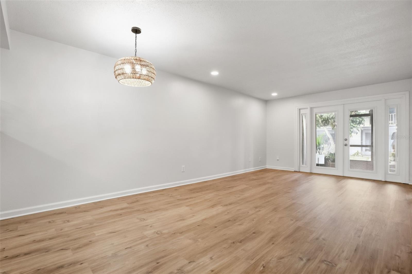 3046 PLAZA TERRACE DRIVE #3046 photo 5