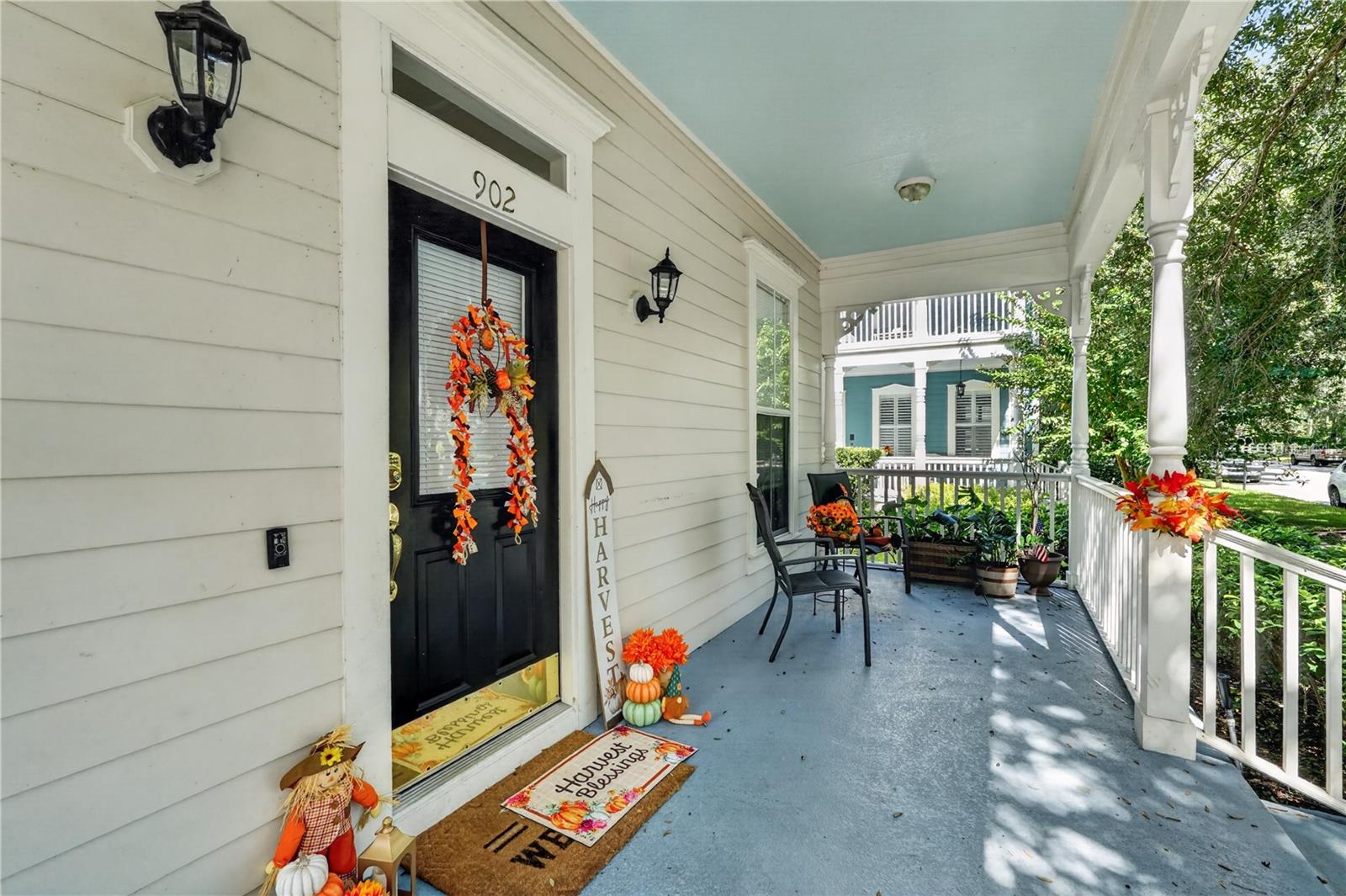 902 WATERSIDE DRIVE photo 3