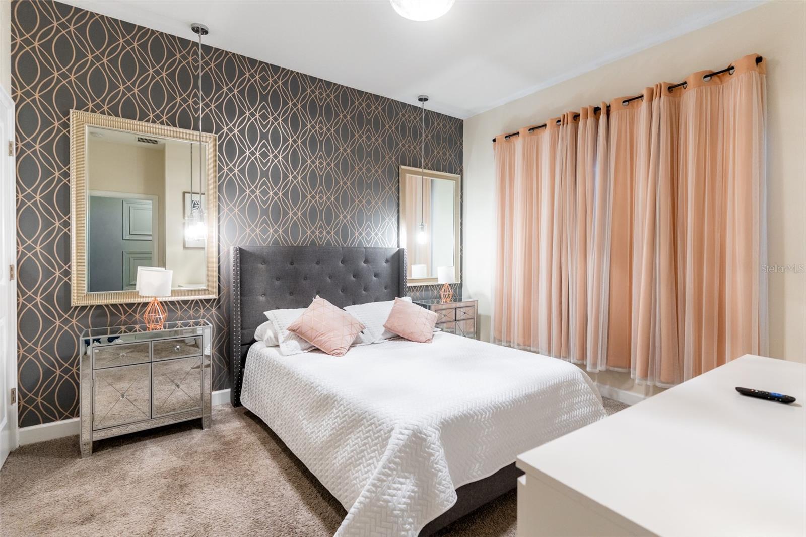 4985 Windermere Avenue — photo 9 of 60