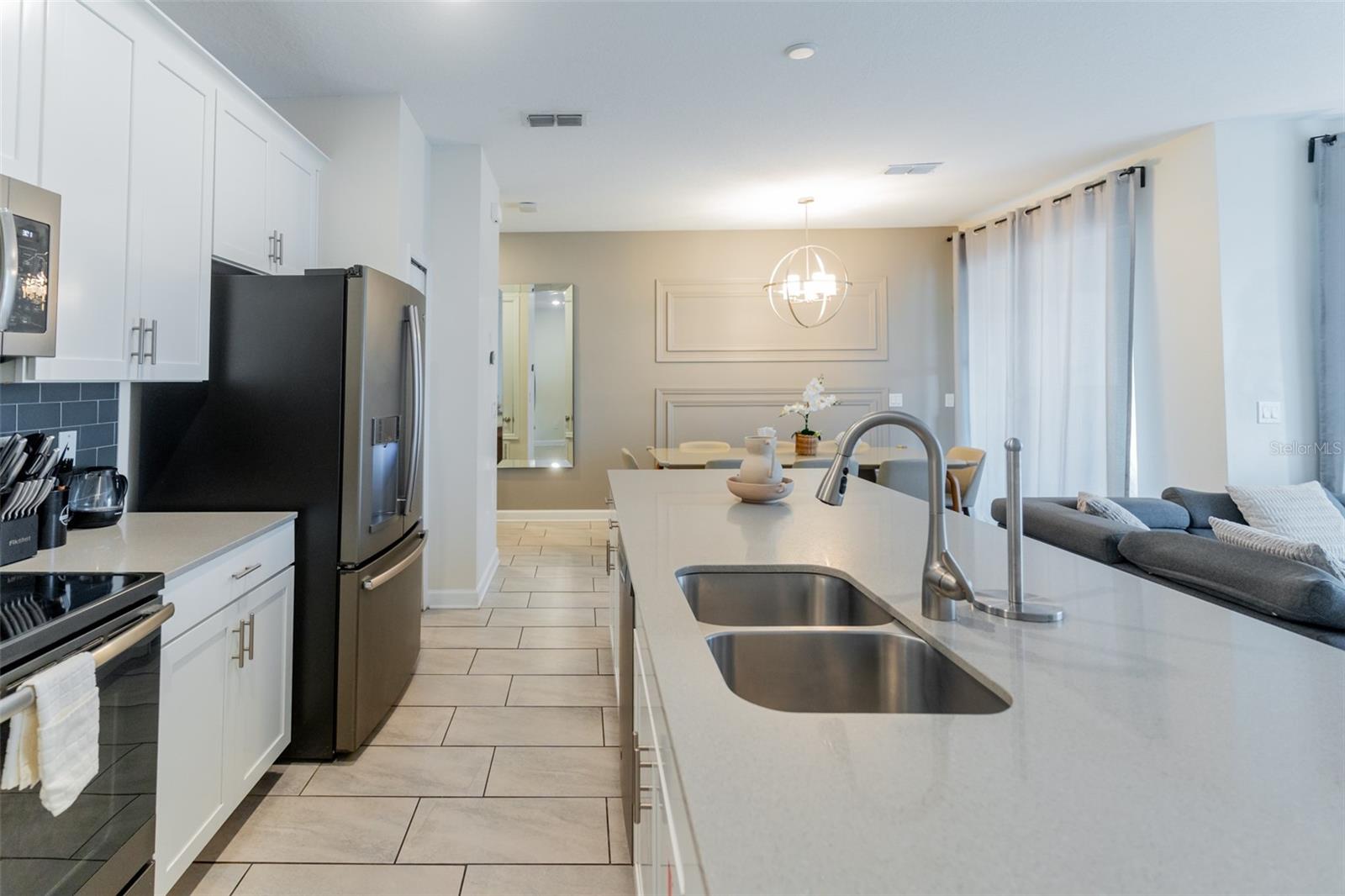 4985 Windermere Avenue — photo 30 of 60