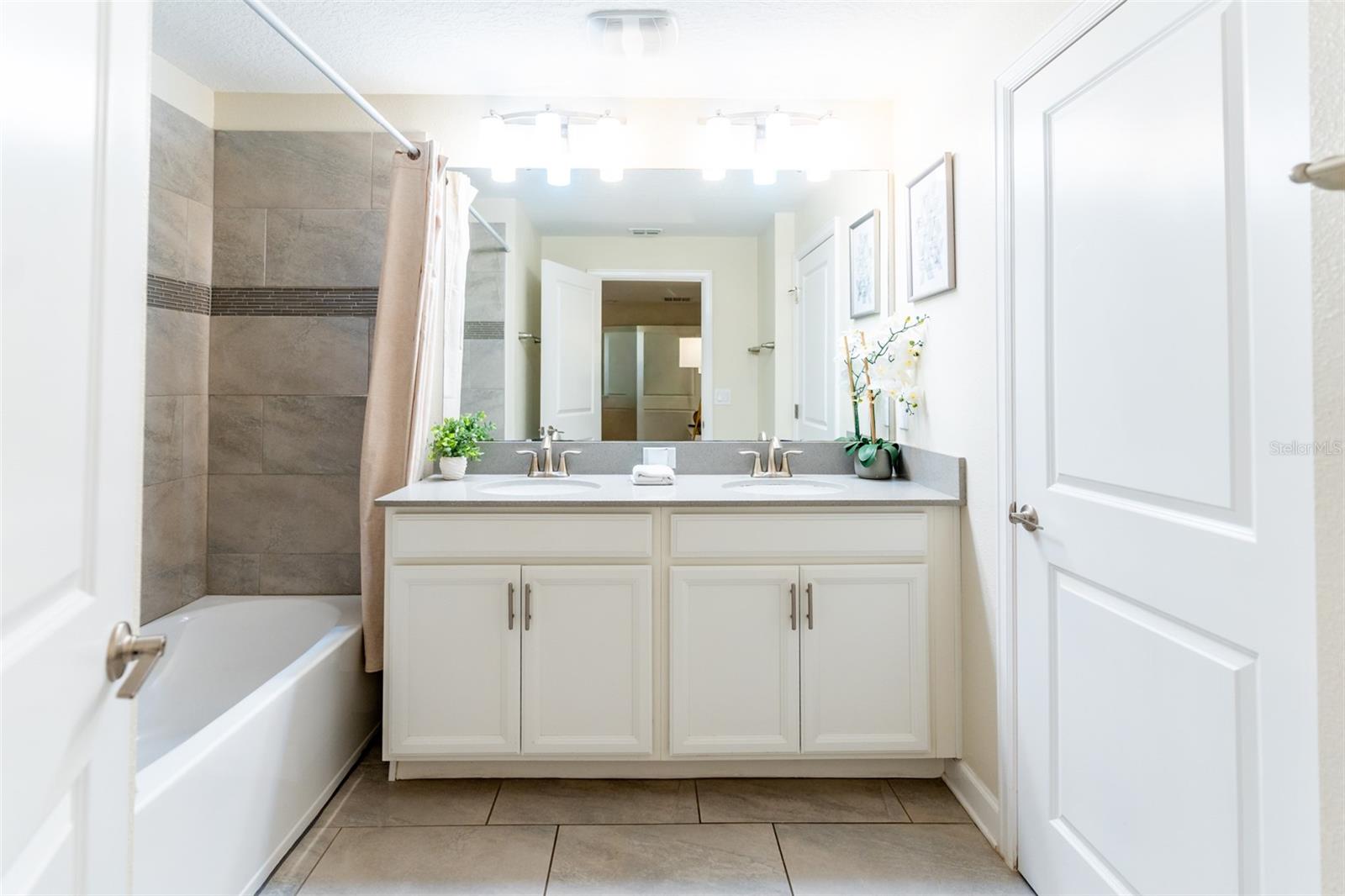 4985 Windermere Avenue — photo 49 of 60