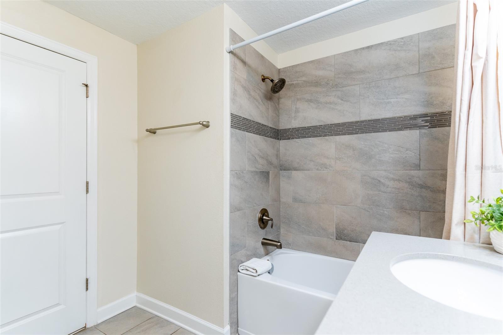 4985 Windermere Avenue — photo 51 of 60
