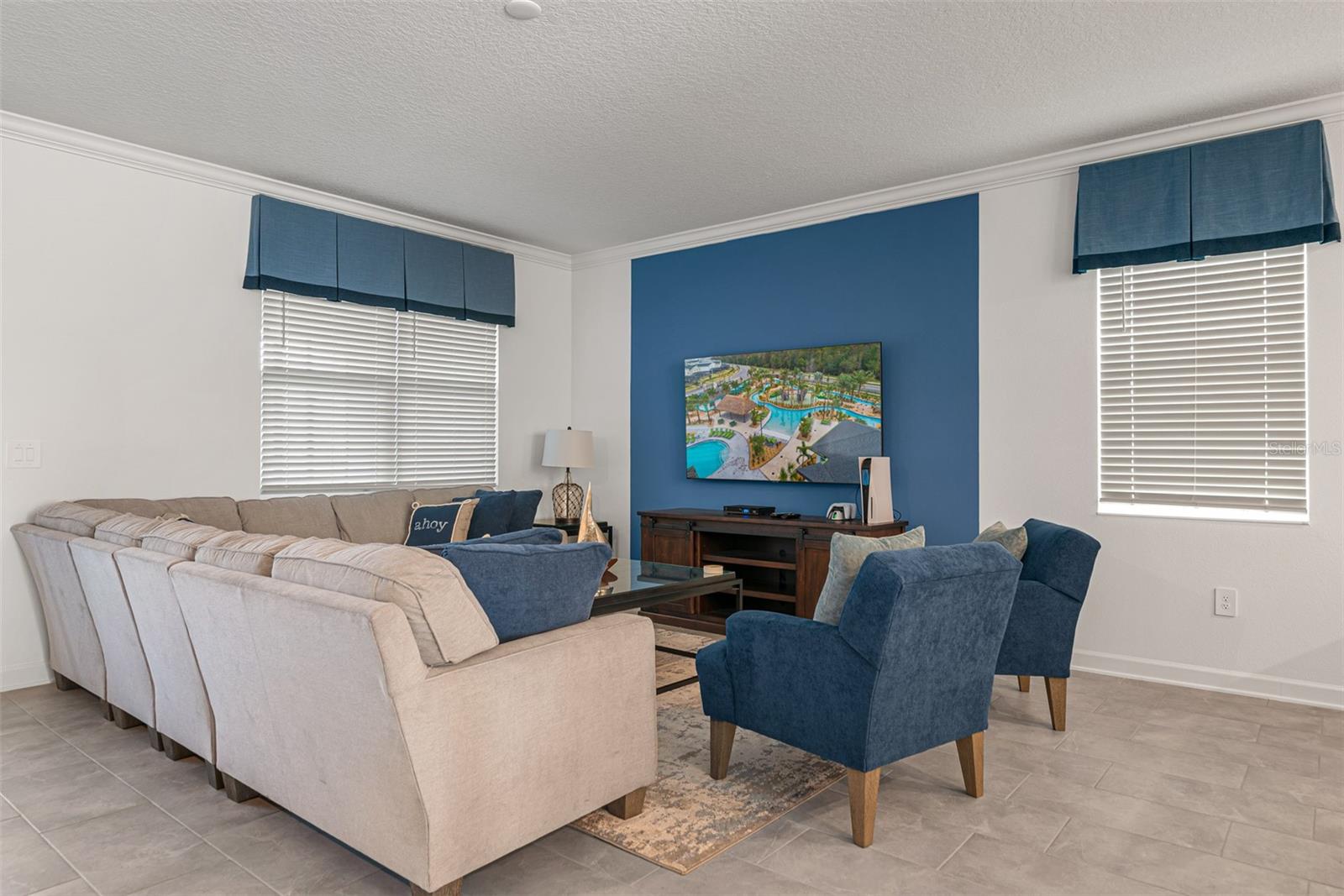 2988 Penelope Loop — photo 2 of 46