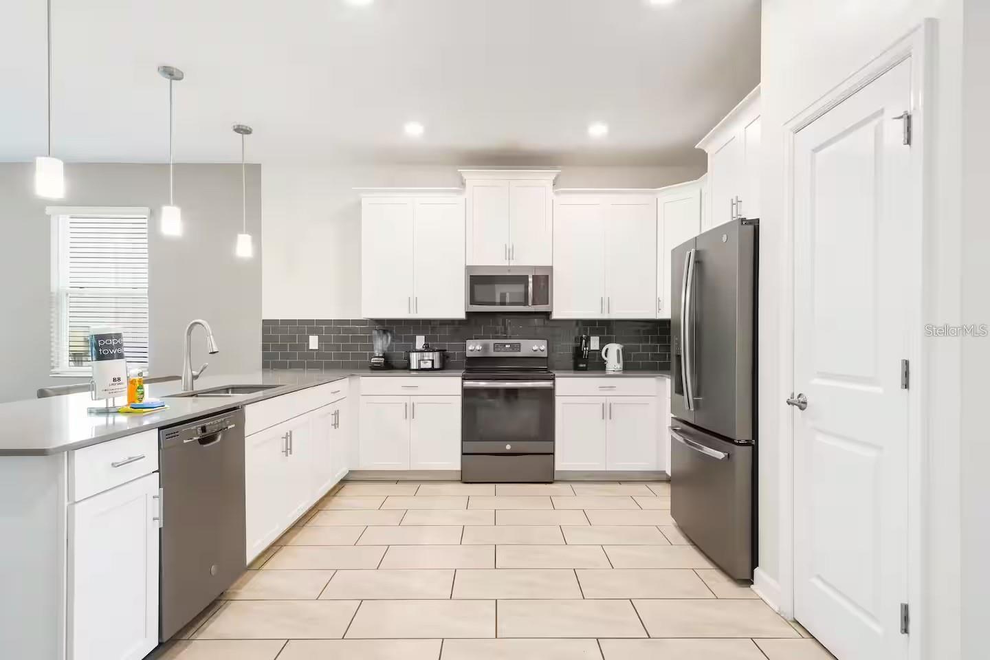 4550 Narrative Lane — photo 7 of 33