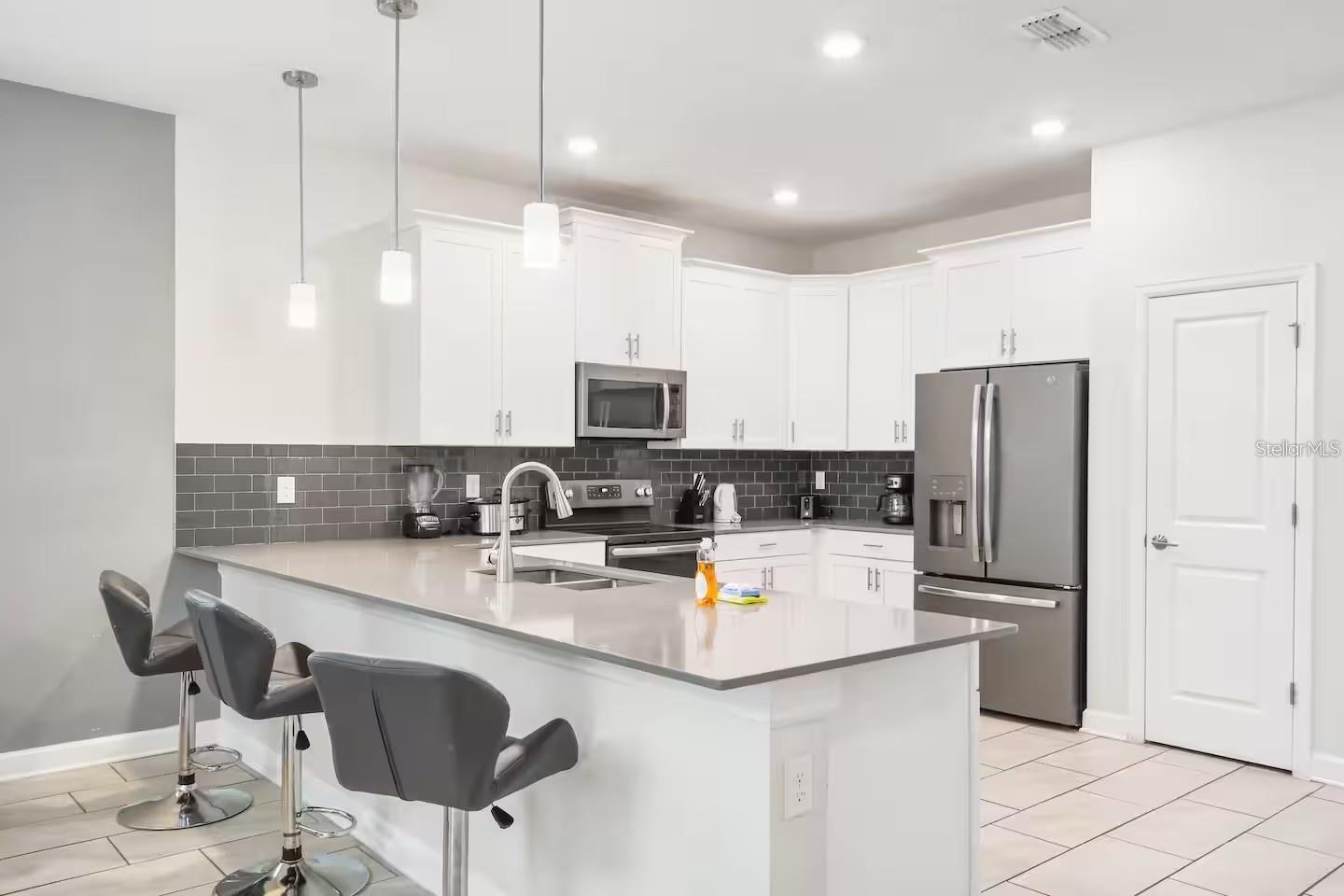 4550 Narrative Lane — photo 8 of 33