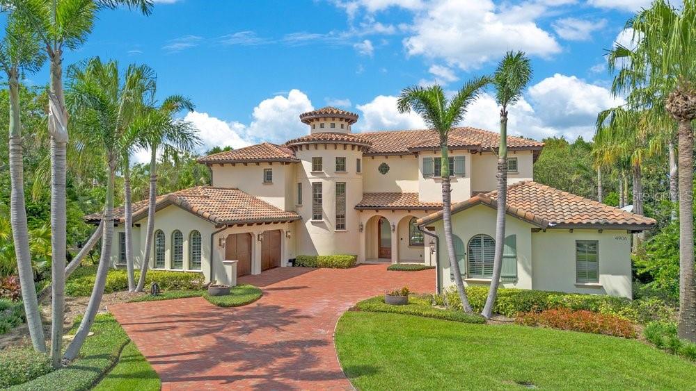 4906 AVIVA GARDEN COURT