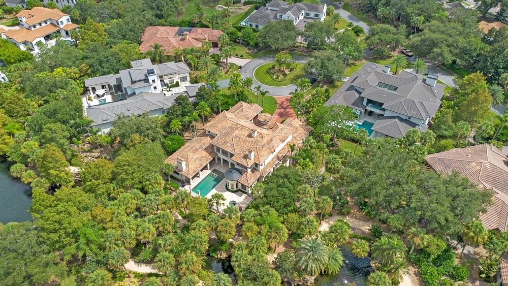 4906 AVIVA GARDEN COURT photo 2